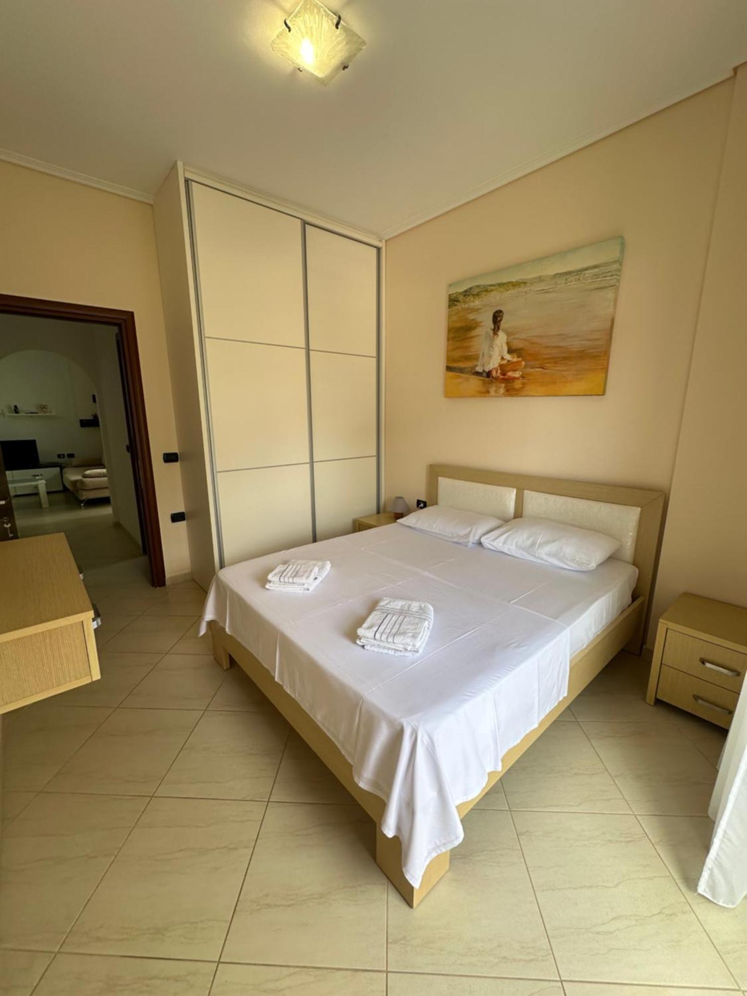 Luxy Coral Aparts Lägenhet Sarandë Exteriör bild