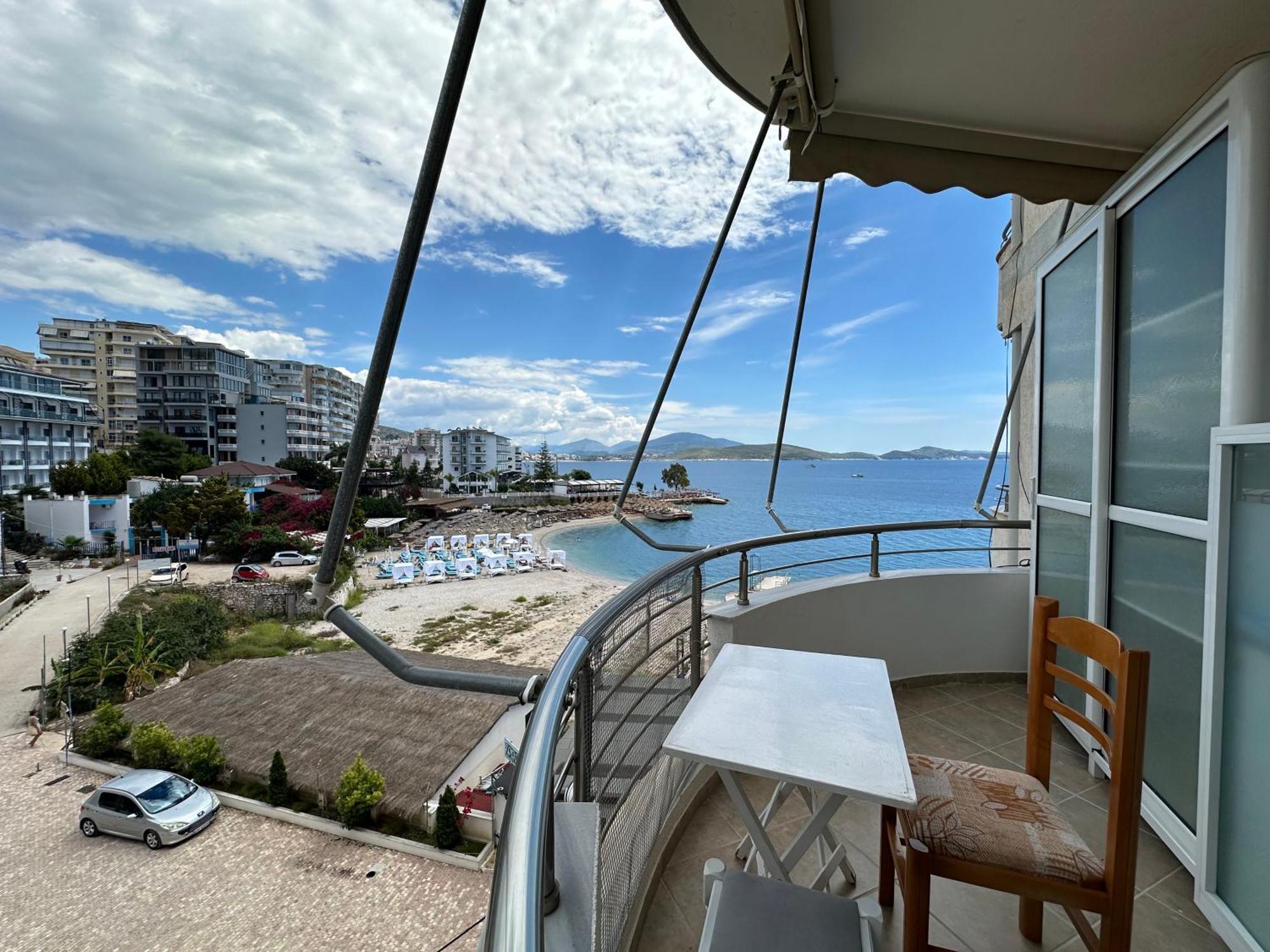 Luxy Coral Aparts Lägenhet Sarandë Exteriör bild