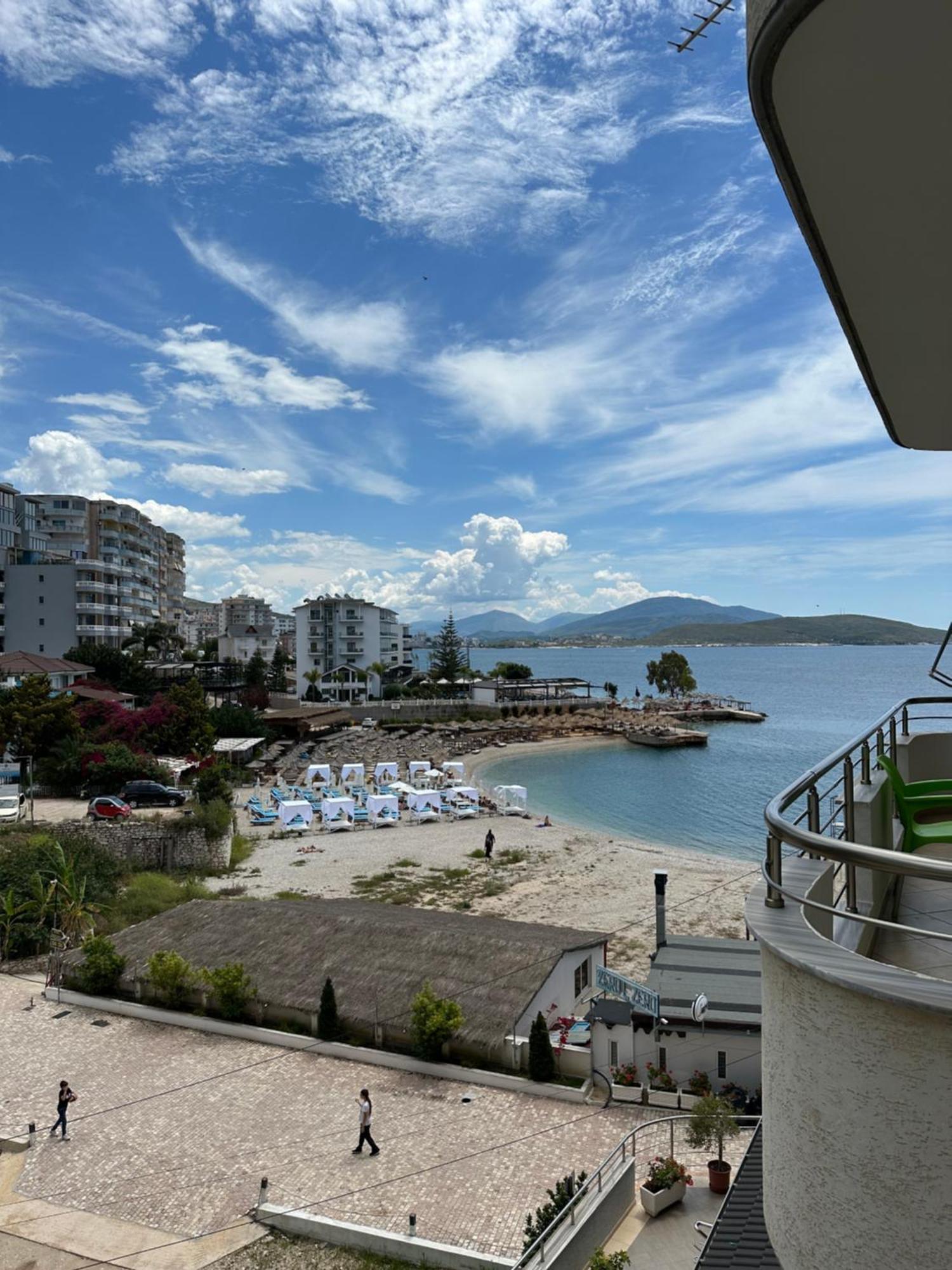 Luxy Coral Aparts Lägenhet Sarandë Exteriör bild